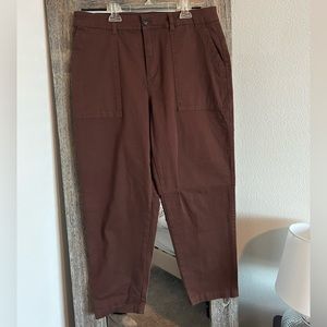 A New Day Womens Straight Leg Cargo Pant w/ stretch